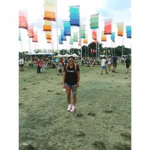 Meet your Posher, April